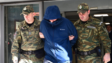 Κατάσκοπος στην Πολεμική Αεροπορία: Στο ραντάρ του υπ. Άμυνας οι απόστρατοι που δουλεύουν ως σύμβουλοι στο εξωτερικό - Η ρύθμιση για αφαίρεση ιθαγένειας