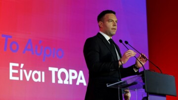 Ευτράπελα στο κόμμα Κασσελάκη: Σύνεδροι χωρίς... την ομιλία τους και προτάσεις εκτός πραγματικότητας
