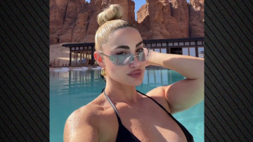 Η Ιωάννα Τούνη αυτοτρολάρεται από τη Σαουδική Αραβία: Το παίζω high society ενώ κατάγομαι από το Πετρίτσι Σερρών