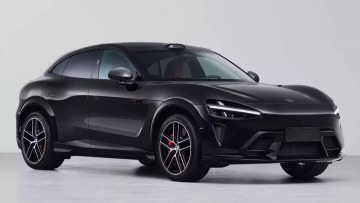 Ποια είναι η Ferrari από την Κίνα που «πατάει» την ορίτζιναλ;