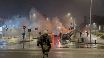 Φοιτητικοί Σύλλογοι Θεσσαλονίκης: Καταδικάζουμε την αστυνομική επιχείρηση με χημικά και κρότου λάμψης στο ΑΠΘ
