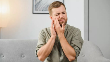 Αβάσταχτος πόνος σαν ένα κατσαβίδι καρφωμένο στο πρόσωπο – 2 μαρτυρίες για την πιο οδυνηρή πάθηση
