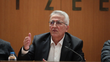 Διευρύνεται σε πολιτικά πρόσωπα και σε συγγενείς του Γιάννη Παναγόπουλου η έρευνα της Αρχής για το Ξέπλυμα