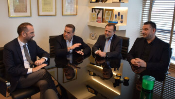 Παπασταύρου από Πάτρα: Μείωση ενεργειακού κόστους για 700.000 κατοίκους μέσω φωτοβολταϊκού πάρκου
