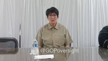 Με φόρμα φυλακής η Μάξγουελ ενώπιον Επιτροπής της Βουλής: Επικαλέστηκε το δικαίωμα σιωπής και δεν απάντησε καμία ερώτηση, δείτε βίντεο