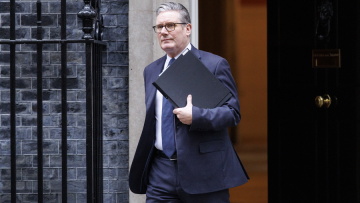 Στάρμερ: Δεν θα εγκαταλείψω ποτέ την εντολή που μου δόθηκε