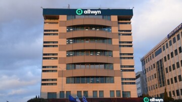 Moody’s: Διατηρεί σταθερό το outlook της Allwyn – Tα δεδομένα μετά τη συνένωση με τον ΟΠΑΠ