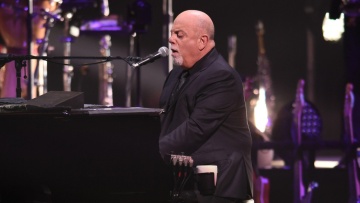 Ανησυχία για τον Μπίλι Τζόελ μετά την επιστροφή του στη σκηνή: Πιέζει τον εαυτό του περισσότερο από όσο επιτρέπει η κατάσταση της υγείας του