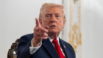 Νεκρός ο Χαμενεΐ λέει ο Τραμπ: «Πέθανε ένας από τους πιο διαβολικούς ανθρώπους στον κόσμο»