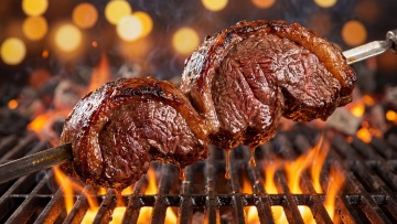 Σήμερα τσικνίζουμε! 15 συνταγές για την πιο νόστιμη Τσικνοπέμπτη
