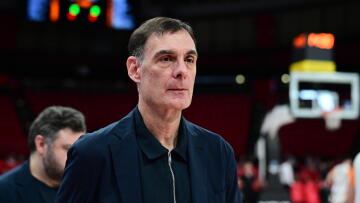 Euroleague: Πρόστιμο 4000 ευρώ στον Μπαρτζώκα για το επεισόδιο με τον οπαδό στο Ντουμπάι 