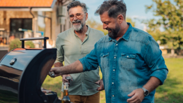 Τσικνοπέμπτη: Δέκα tips για να αποφύγετε θερμίδες και δυσπεψία