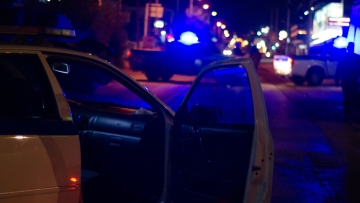 Επεισοδιακή καταδίωξη στο κέντρο της Αθήνας: Συνελήφθη 16χρονος που οδηγούσε κλεμμένη μοτοσυκλέτα, τραυματίστηκε ελαφρά αστυνομικός