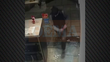 Βίντεο ντοκουμέντο από τη δράση του 40χρονου που «ρήμαξε» 10 καταστήματα στη Θεσσαλονίκη
