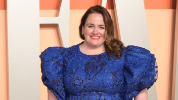 Η Τζέσικα Γκάνινγκ θα ενσαρκώσει την Κας Έλιοτ στη μεγάλη οθόνη
