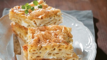 Κυριακή της Τυρινής: Τι σημαίνει και τι τρώμε πριν τη Σαρακοστή - 24 παραδοσιακές συνταγές για το τραπέζι