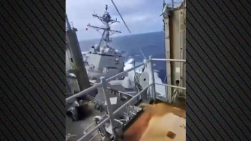 Η στιγμή που δύο πλοία του αμερικανικού ναυτικού συγκρούονται κοντά στη Νότια Αμερική, δείτε βίντεο 