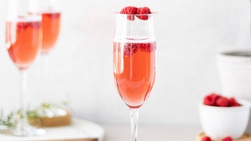 French Kiss: το cocktail που ταιριάζει ιδανικά στον Άγιο Βαλεντίνο