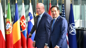 Πρεσβευτής ΗΠΑ στο NATO: Η Ρωσία μπορεί να μην επιθυμεί ποτέ συμφωνία για τον πόλεμο στην Ουκρανία 