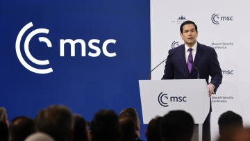 Ρούμπιο στη Διάσκεψη του Μονάχου: Αβέβαιο αν η Ρωσία θέλει να τερματίσει τον πόλεμο στην Ουκρανία