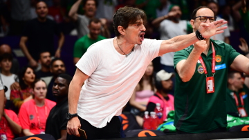 H πρώτη αντίδραση του Γιαννακόπουλου μετά την ήττα του ΠΑΟ από τον Κολοσσό: Τι αμαρτίες πληρώνω; 