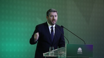 Ζήτησε ενότητα ο Ανδρουλάκης στη συνεδρίαση της ΚΟΕΣ: Το ΠΑΣΟΚ υπάρχει εκεί που το ψηφίζει ο ελληνικός λαός