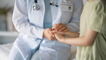 Παιδικός καρκίνος: Κυτταρικές και γονιδιακές θεραπείες που δίνουν «ΕΛΠΙΔΑ» – Το επόμενο κρίσιμο βήμα