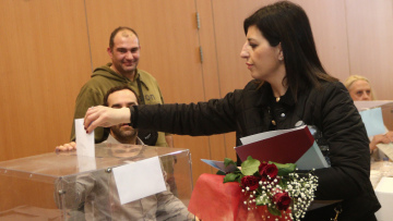 Εκλογές ΕΚΑ: Μια έδρα έχασε η ΠΑΣΚΕ