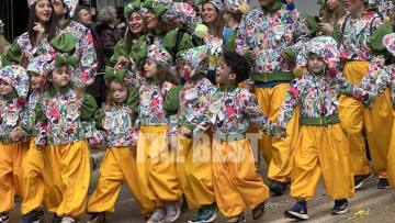 Η μεγάλη ώρα των λιλιπούτειων καρναβαλιστών στην Πάτρα