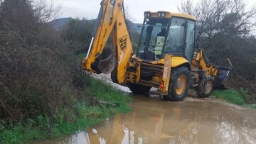 Εκτεταμένα προβλήματα από την κακοκαιρία σε Ήπειρο και Δυτική Ελλάδα