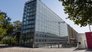 Υπόθεση Επστάιν: Έρευνα στο Ινστιτούτο Αραβικού Κόσμου στο Παρίσι μετά την παραίτηση Ζακ Λανγκ