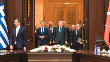 Ελλάδα - Τουρκία σε «ήρεμα νερά»  μέχρι τις εκλογές, μετά τη συνάντηση Μητσοτάκη με Ερντογάν στην Άγκυρα