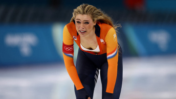 Η Nike «χρυσώνει» τη Γιούτα Λίρνταμ επειδή έδειξε το σουτιέν της, θα πάρει έως και 1 εκατ. δολάρια