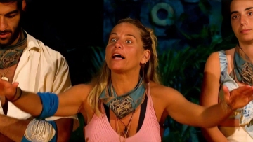 Ο Γιάννης και η Φανή τσακώθηκαν στο Survivor: «Αν ξαναφύγω και πεις κάτι πίσω από την πλάτη μου θα γίνει το "έλα να δεις”»