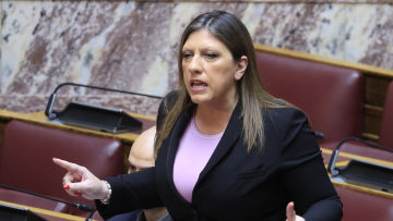 Η Κωνσταντοπούλου λέει ότι η Καρακίτσου ψεύδεται και δεν έχει εργαστεί στην Πλεύση Ελευθερίας τον τελευταίο χρόνο