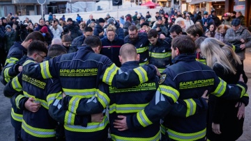 Κατέθεσε στην αστυνομία ο επικεφαλής της Πυροσβεστικής για τη φονική πυρκαγιά στο Κραν Μοντανά 