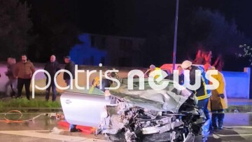 Σε κρίσιμη κατάσταση νοσηλεύονται δύο τραυματίες μετά από σοβαρό τροχαίο στο Κατάκολο, φωτογραφίες