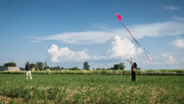 Πετάμε χαρταετό στην Αττική: Ιδανική εξόρμηση σε πάρκα, άλση και παραλίες