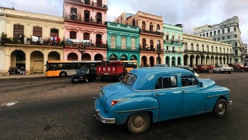 Αποκλεισμός Τραμπ στην Κούβα: Πόσο πάει η βενζίνη στη μαύρη αγορά; (+video)
