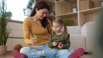 Γονείς: Παίξτε με το παιδί σας κάθε μέρα – Και δείτε το να μεγαλώνει σωστά
