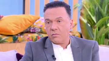 Συγκινημένος ο Ποσειδώνας Γιαννόπουλος: Όταν η μητέρα μου χώρισε στα 67, της νοίκιασα σπίτι για να μην νιώθει άσχημα