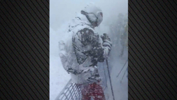 Ιταλία: Σκιέρ έζησαν στιγμές τρόμου όταν χιονοστιβάδα κατέβηκε την πλαγιά - «Ηρέμησε, πάρε ανάσα»