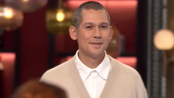 MasterChef: Επέστρεψε ο Σωτήρης Κοντιζάς στο πλατό - Ο λόγος που απουσίαζε ήταν σοβαρός και τιμητικός, είπε ο Λεωνίδας Κουτσόπουλος