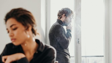 Ποιος είναι ο ρόλος του «Burned‑Out Pursuer» και γιατί μπορεί να οδηγήσει στο τέλος μίας σχέσης
