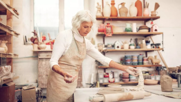 Πόσο αλλάζει ο άνθρωπος μετά τα 60; Μελέτη φέρνει την ανατροπή