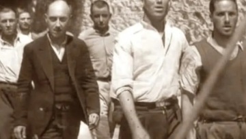 Η Φιλαρέτη Κομνηνού για τις φωτογραφίες των «200 της Καισαριανής»: Να στοιχειώσει αυτή η εικόνα τη μνήμη μας»
