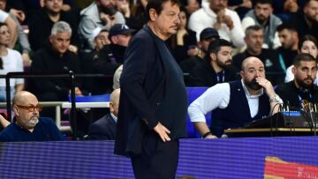 Αταμάν: Περήφανος για τους παίκτες, μου, συγχαρητήρια στον κόσμο, δείτε βίντεο