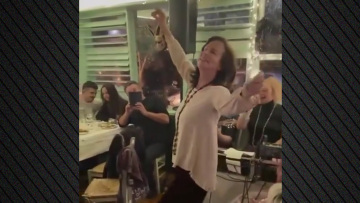 Η Άννα Διαμαντοπούλου χόρεψε ζεϊμπέκικο και ευχήθηκε καλές Απόκριες από την Κοζάνη, δείτε βίντεο