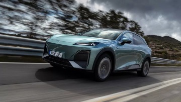 Δοκιμάζουμε το Changan Deepal S07 - Πόσο κοστίζει στην Ελλάδα;
