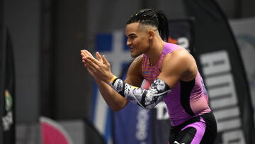  Καραλής: «Πτήση» στα 5.90μ στο  Κλερμόν-Φεράν για τον Έλληνα Ολυμπιονίκη, βίντεο 